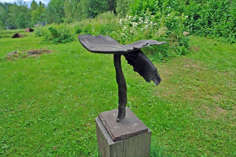POAM Penttilä Open Air Museum - sculpture park Finland | veistospuisto